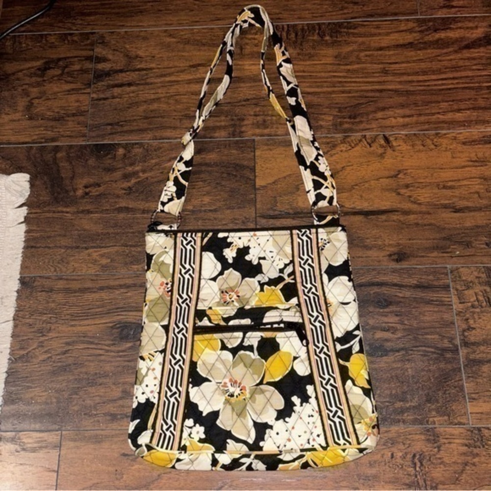 VERA BRADLEY Quilted Floral Crossbody Purse